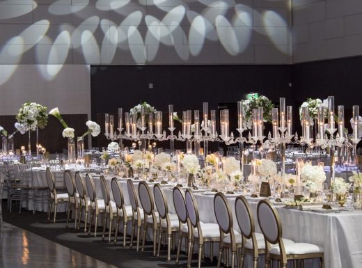 Floral bouquets and decor for wedding tables (6)