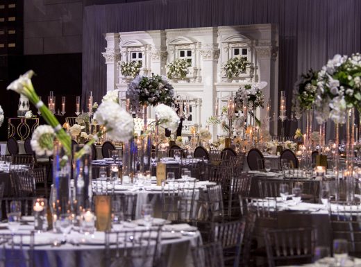 table flower decor by Flowers Time (12)