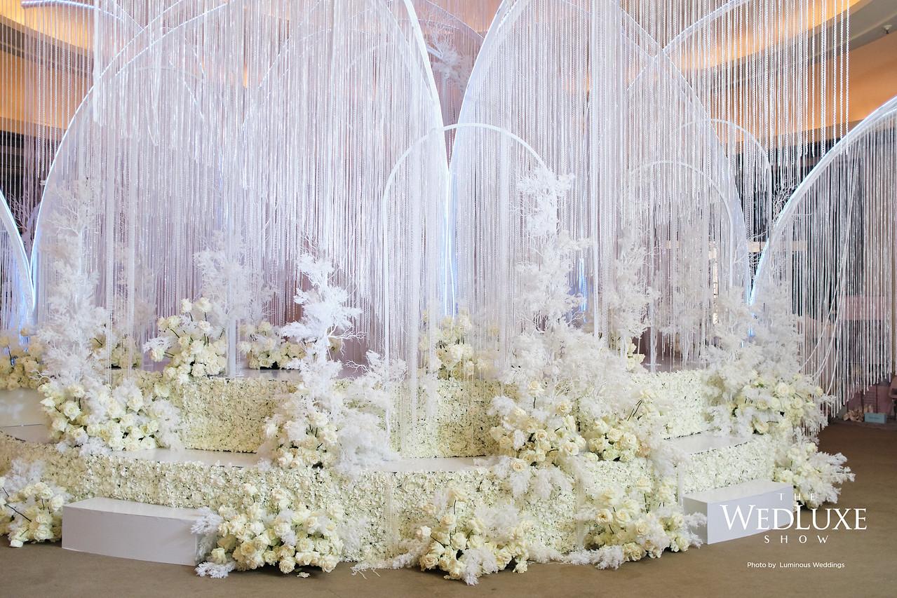 When to Order Wedding Flowers